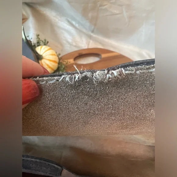 Everett Satchel Leather Bag - Picture 11 of 16